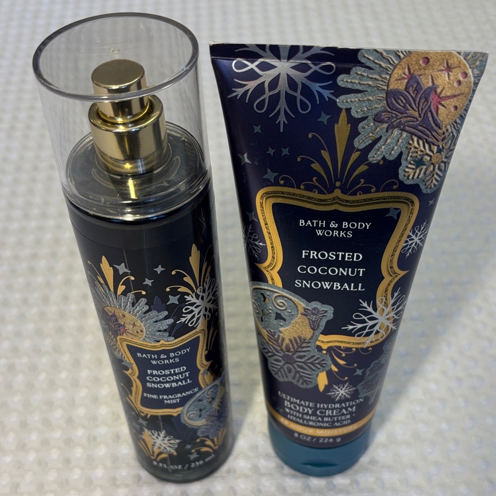 NEW Set! Bath & Body Works Frosted Coconut Snowball Fragrance Mist & Body Cream - Picture 2 of 8